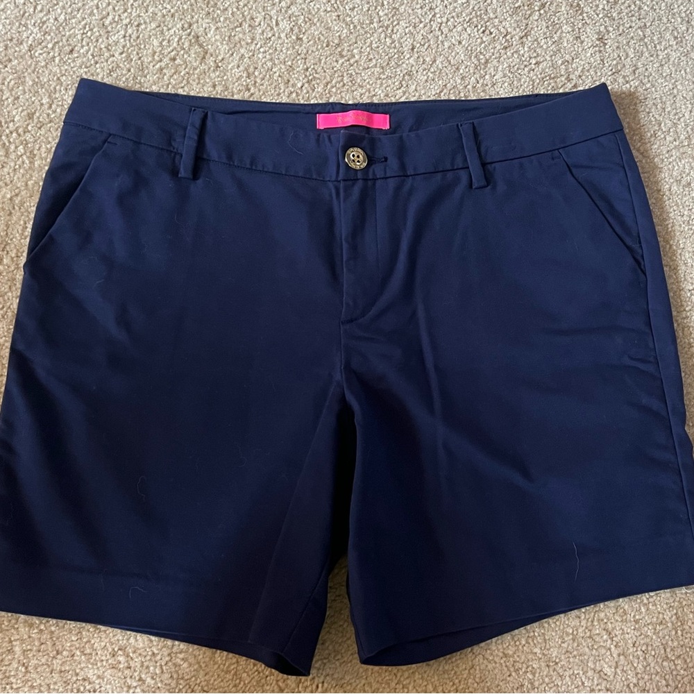 Lilly Pulitzer Navy Shorts. EUC. Size 14.